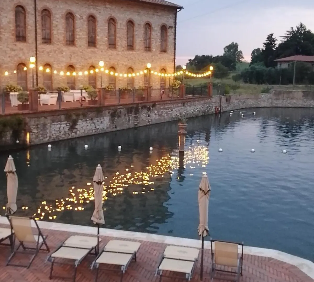 Casa Dei Nonni Lägenhet Venturina Terme Italien